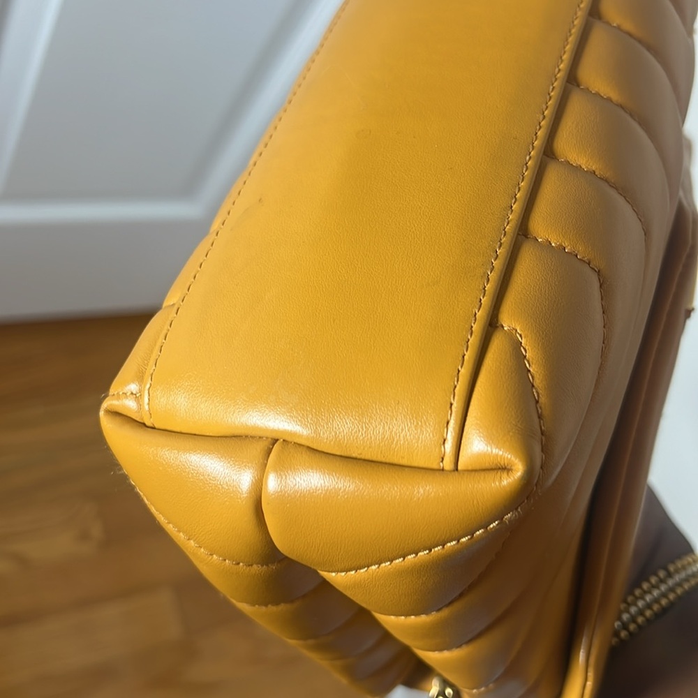 Saint Laurent lou lou , size small in Dark Tan - Picture 3 of 9